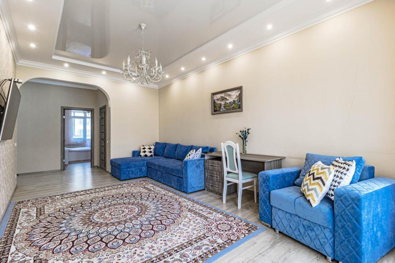 Apartments Lux 53/141 อัสตานา ภายนอก รูปภาพ