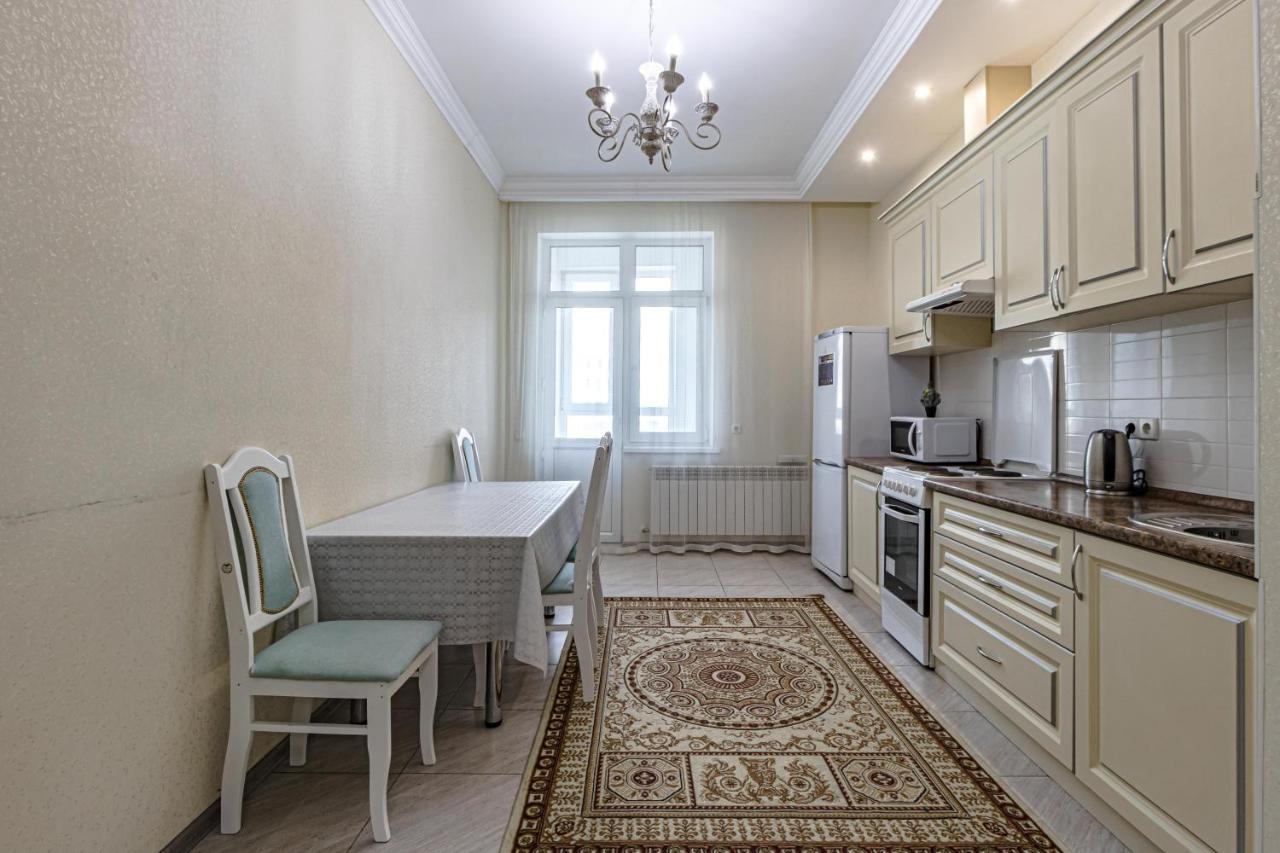 Apartments Lux 53/141 อัสตานา ภายนอก รูปภาพ